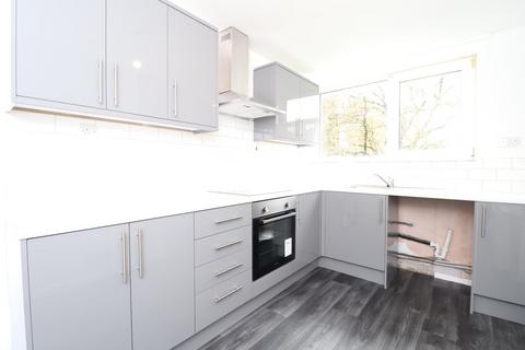undefined, Snowden Vale, Leeds, West Yorkshire, LS13