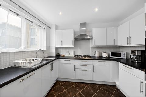 4 bedroom semi-detached house for sale, Fairclough Close, Northolt, UB5