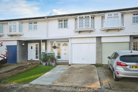 Ravens Close, Bromley, BR2