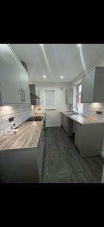 2 bedroom terraced house to rent, Gidlow Lane, Wigan WN6