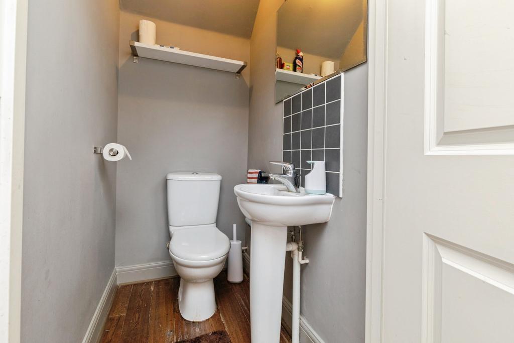 Downstairs Bathroom