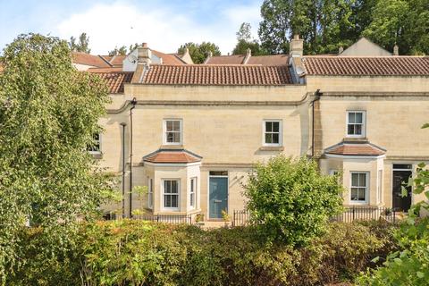 Eveleigh Avenue, Bath, BA1