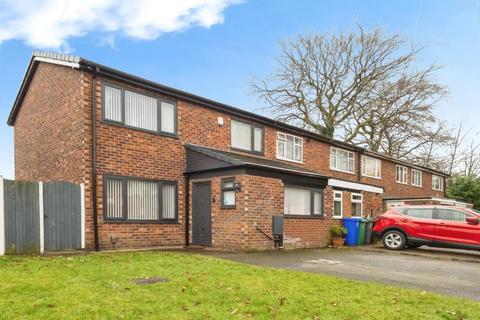 Leaburn Drive, Manchester M19