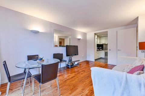 undefined, New Providence Wharf, E14, Canary Wharf, London, E14