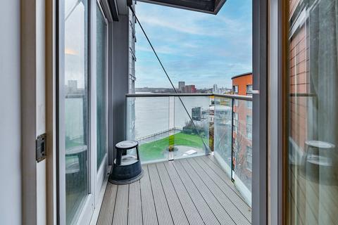 undefined, New Providence Wharf, E14, Canary Wharf, London, E14