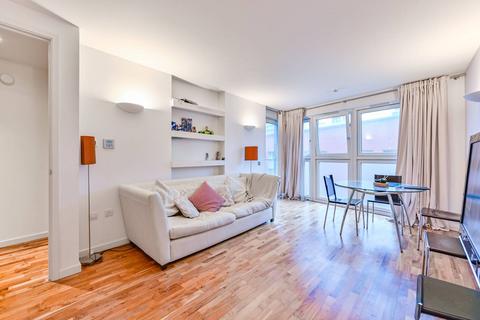 undefined, New Providence Wharf, E14, Canary Wharf, London, E14