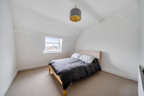 2 bedroom flat to rent, Tranquil Vale, London, London, SE3