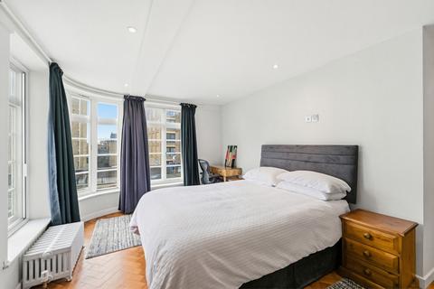 2 bedroom maisonette to rent, Shepherds Bush Road, London, W6
