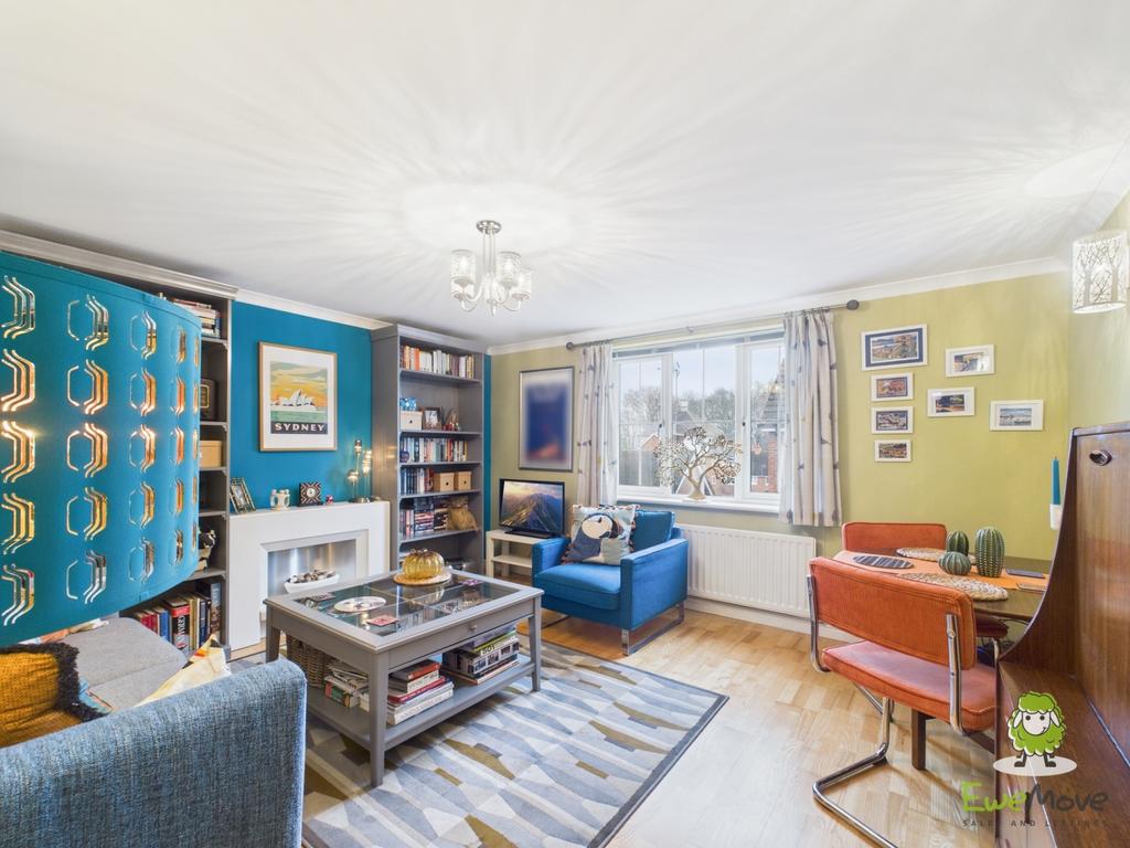 Ewe Move Estate Agents Basingstoke - Lounge Diner