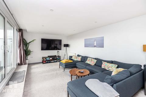 3 bedroom apartment for sale, West Cliff Road, Bournemouth, BH2 5