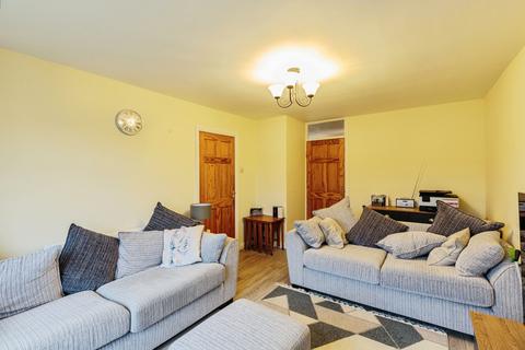 3 bedroom semi-detached house for sale, Harwood Close, Poulton-le-Fylde, FY6