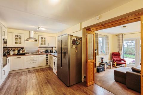 3 bedroom semi-detached house for sale, Harwood Close, Poulton-le-Fylde, FY6