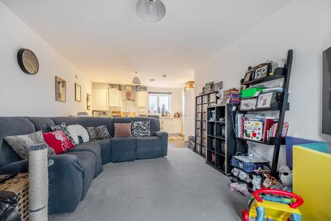 undefined, Fullbrook Avenue,  Reading,  Berkshire,  RG7