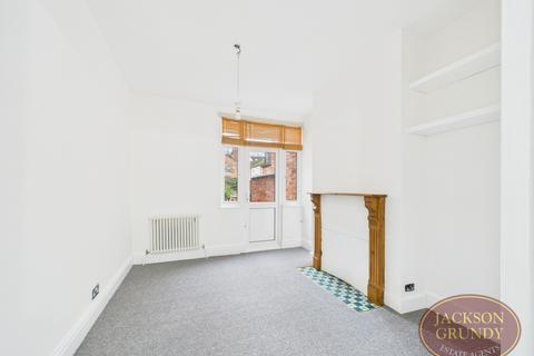 3 bedroom terraced house to rent, Albany Road, Abington, NN1 5LZ