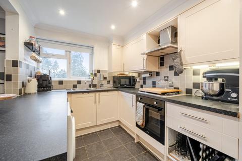 undefined, Succombs Hill, Warlingham CR6