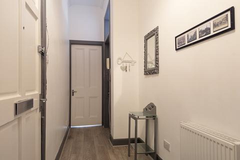 2 bedroom flat to rent, Newhaven Road, Bonnington EH6