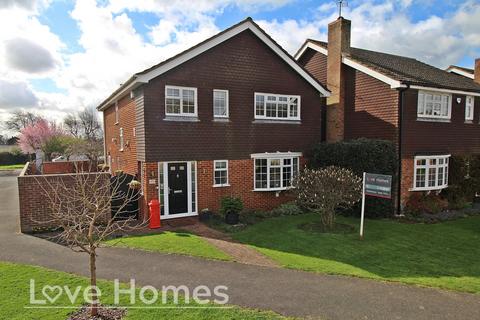 undefined, Home Farm Way, Westoning