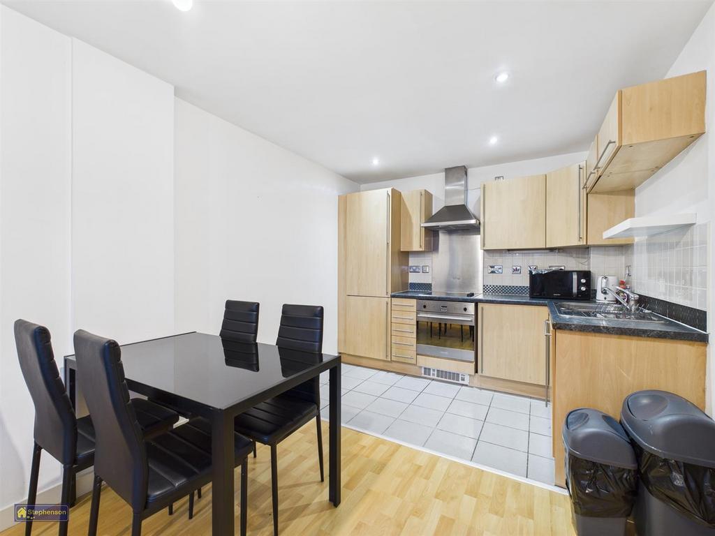 Kitchen Dining Area