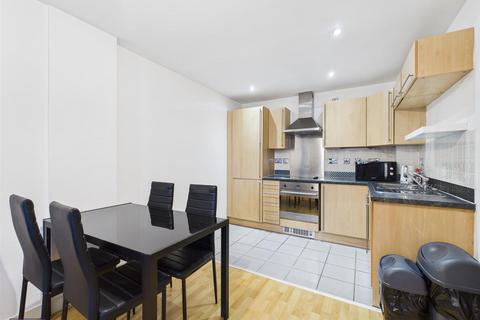 undefined, Queens Court, HU1 3DR