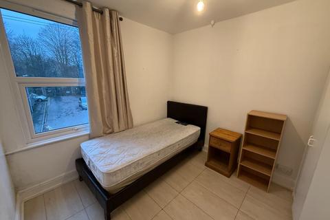 undefined, Clifton Street, Kingshill