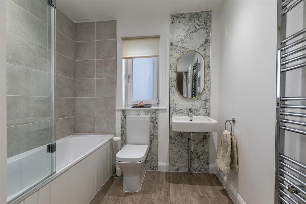 15 Langhaugh Gardens Galashiels 46.JPG