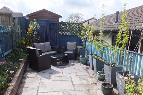 2 bedroom bungalow for sale, Golwg Y Cwm, Cwmgors, Ammanford
