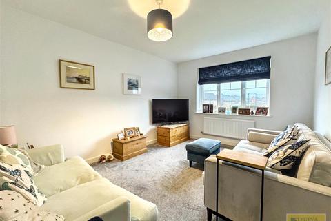 undefined, College Drive, Buxton