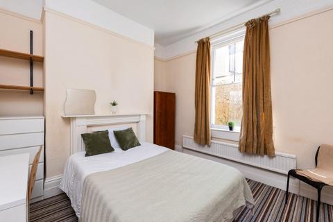 undefined, Lime Grove, Bath BA2