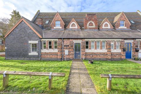 1 bedroom apartment for sale, Marshall Crescent, Stourbridge, DY8 5TA