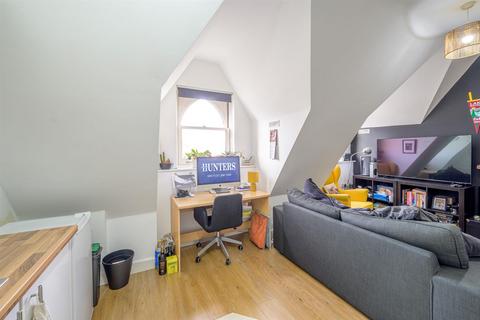 1 bedroom apartment for sale, Marshall Crescent, Stourbridge, DY8 5TA