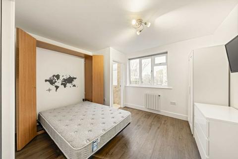 1 bedroom flat to rent, Bowmans Mews, London N7
