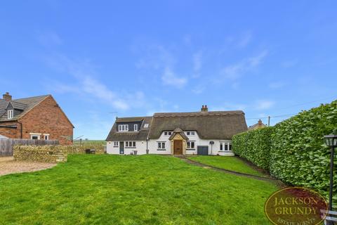 undefined, The Green, Chelveston, NN9 6AJ