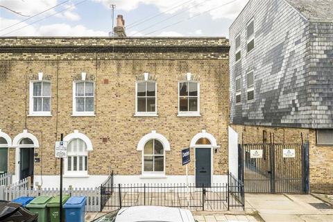 undefined, Lynton Road, London SE1