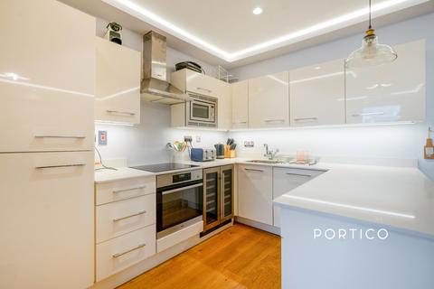 undefined, Farringdon Road, EC1M
