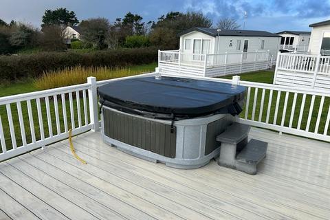 undefined, Hendra Croft, Goonhaven TR8