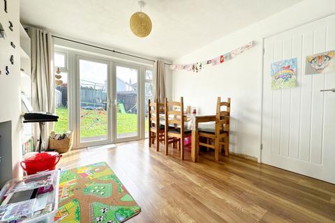 3 bedroom semi-detached house for sale, Laurie Avenue, Newton Abbot TQ12