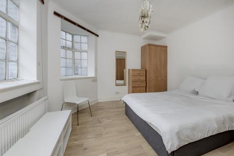 undefined, Seymour Street, W1H