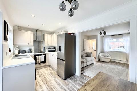 2 bedroom semi-detached house for sale, Grantham Crescent, Laffak