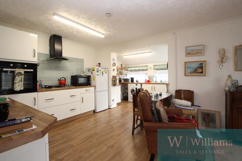 3 bedroom bungalow for sale, St. Edmunds Walk, Wootton Bridge, Ryde, Isle of Wight