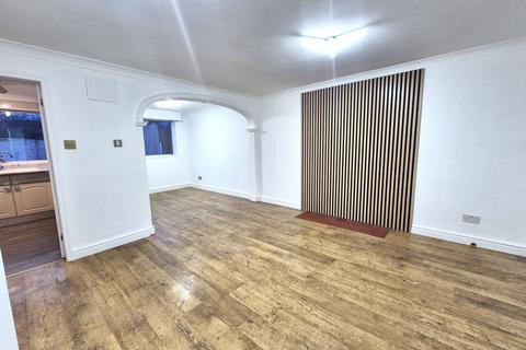 undefined, Derwent, Tamworth, B77