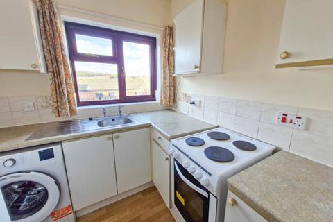 undefined, 27 Winston Close, Woodford Halse, NN11 3NT