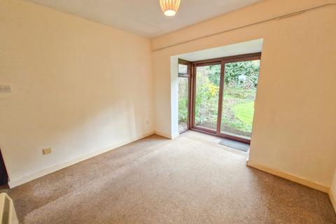 undefined, 27 Winston Close, Woodford Halse, NN11 3NT