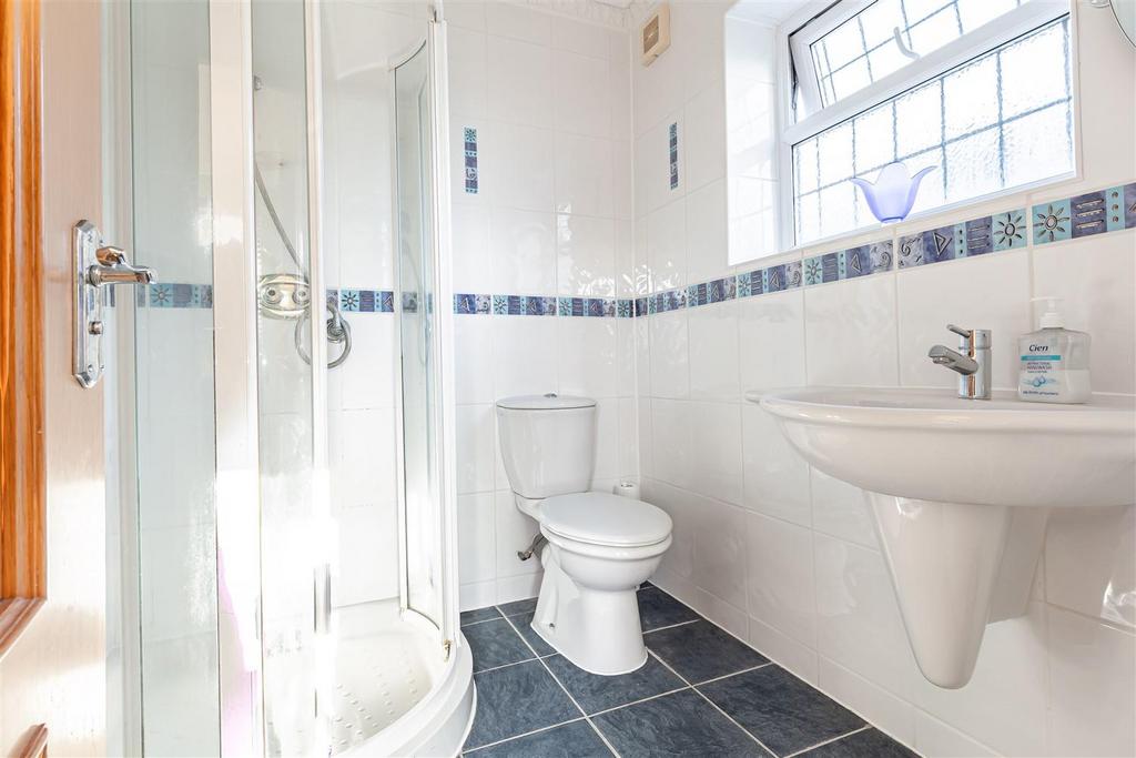 Highview Close (22).jpg