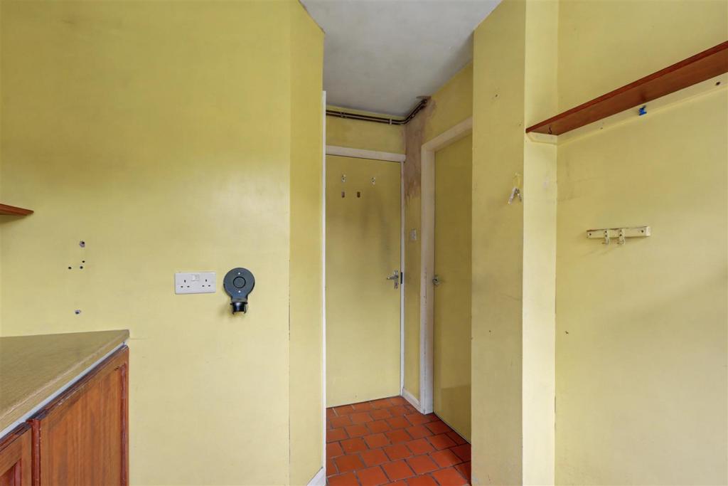 Utility Room 2.jpeg