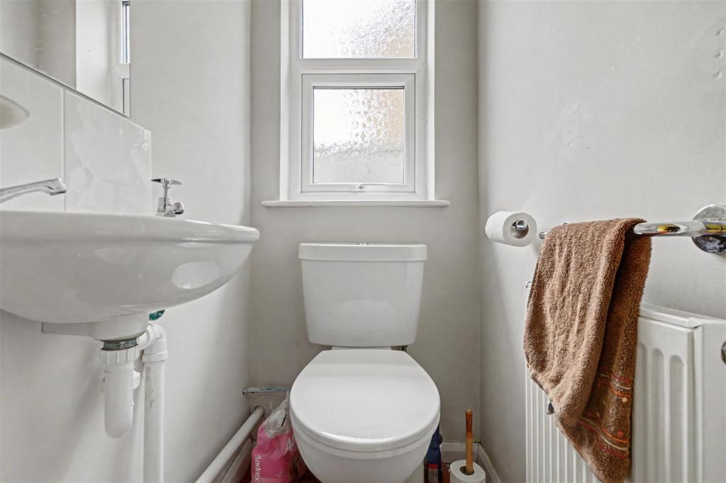 Ground Floor WC.jpeg