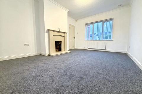 3 bedroom end of terrace house for sale, Rose Crescent, Houghton Le Spring, Durham, DH4 6ED