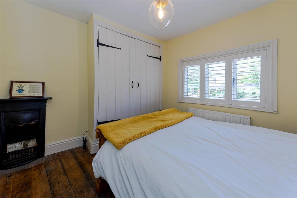 Bedroom 2 SAPL4726-20250515-Dx O Deep PRIME XD2s.jpg