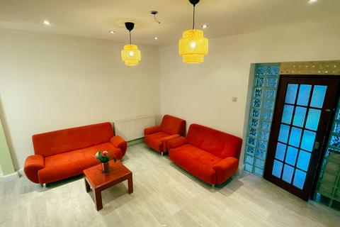 undefined, Higham Hill Road, London, E17