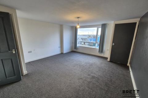2 bedroom flat to rent, 15a Charles Street, Milford Haven, Pembrokeshire. SA73 2AA