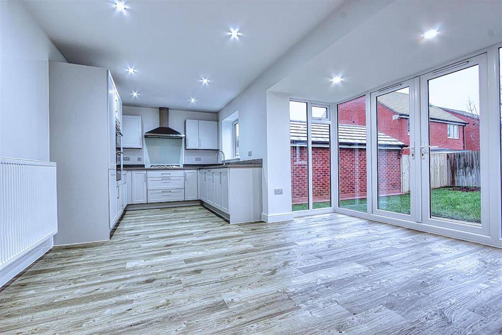 Kitchen diner